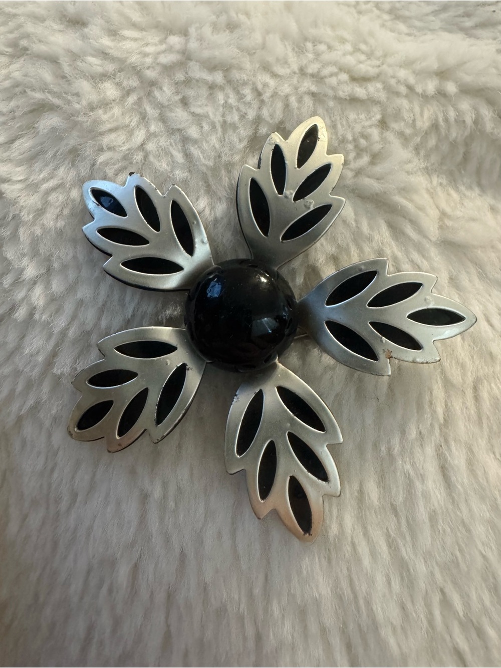 Silver and Black Floral Hair Brooch Pin - Unbranded